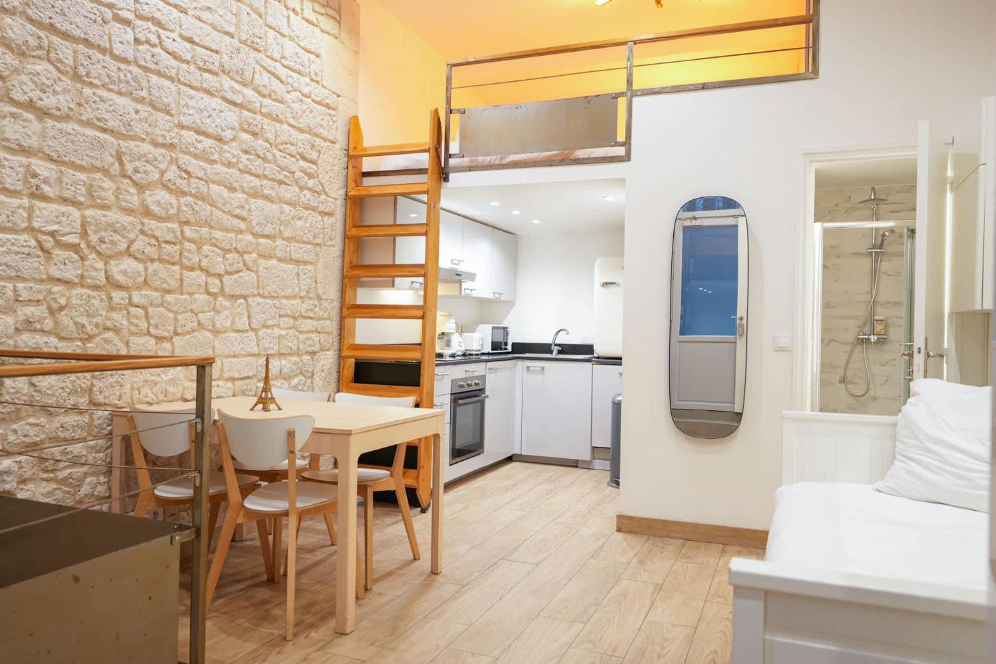 Loft 2 Bedroom Marais, Notre Dame Ac By Lcc Agency Parigi